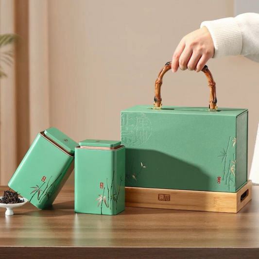 Fragrant Jade Longjing Tea Gift Set
